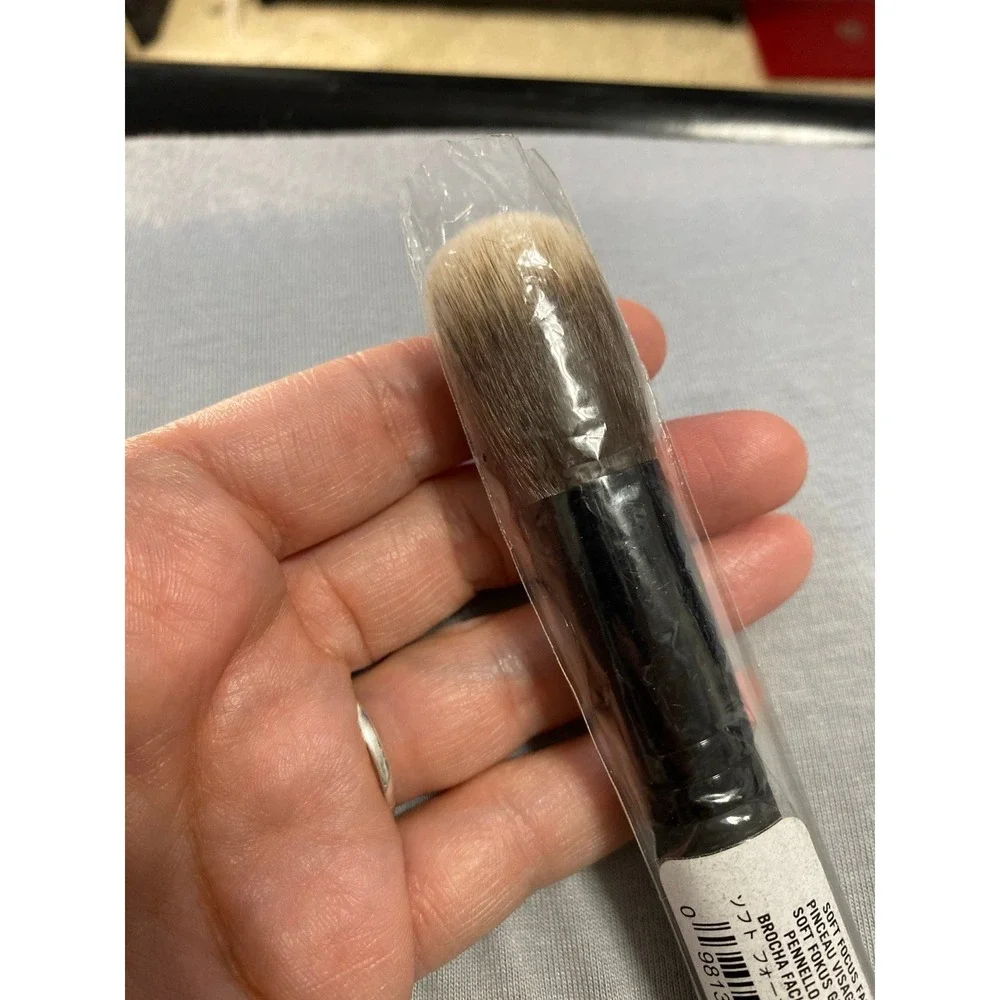 BareMinerals Soft Focus‎ Face Brush BARE ESCENTUALS